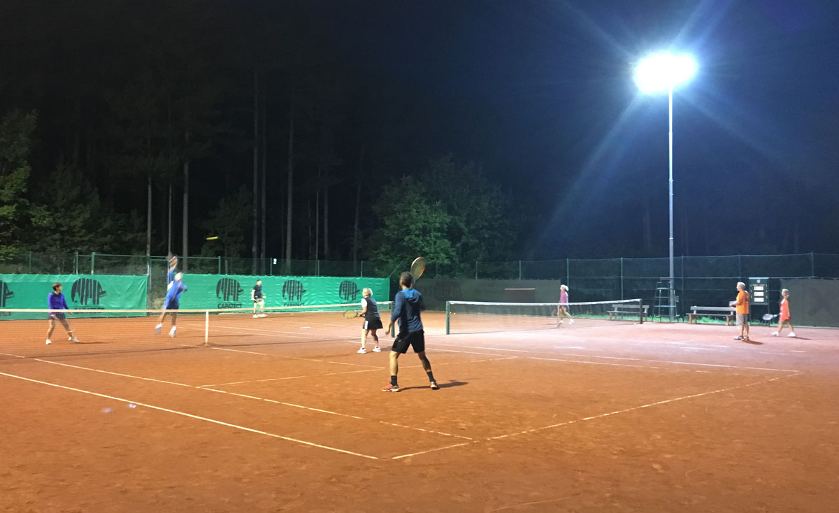 Ein Mascherl-Turnier zum Saisonausklang